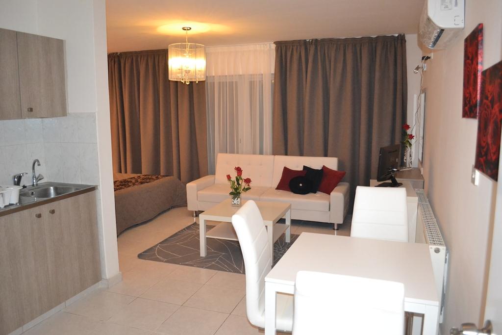 מלון לימסול Marianna And Marianna Annex מראה חיצוני תמונה
